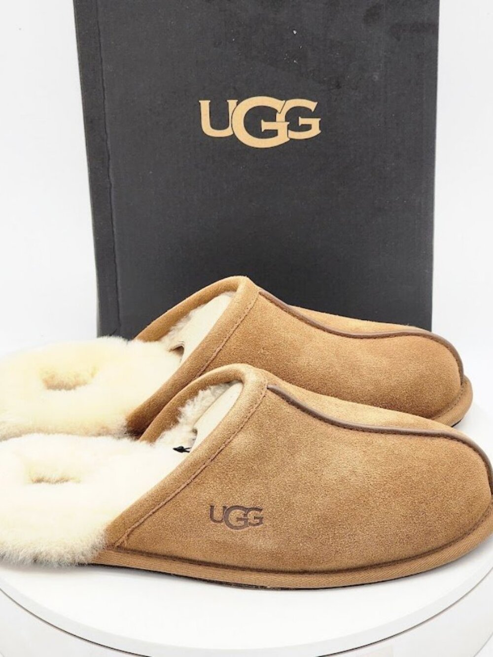 UGG Scuff Slippers Men’s Size 10 Chestnut Suede Shearling Lined - Picture 3 of 11